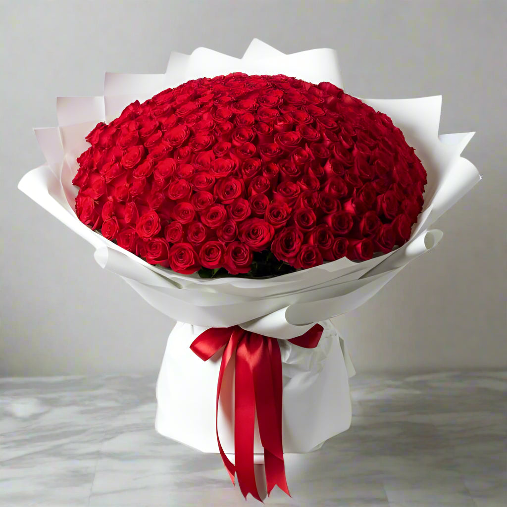 Long Stem Luxury Roses